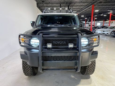 Used 2009 Toyota FJ Cruiser 4WD image 12