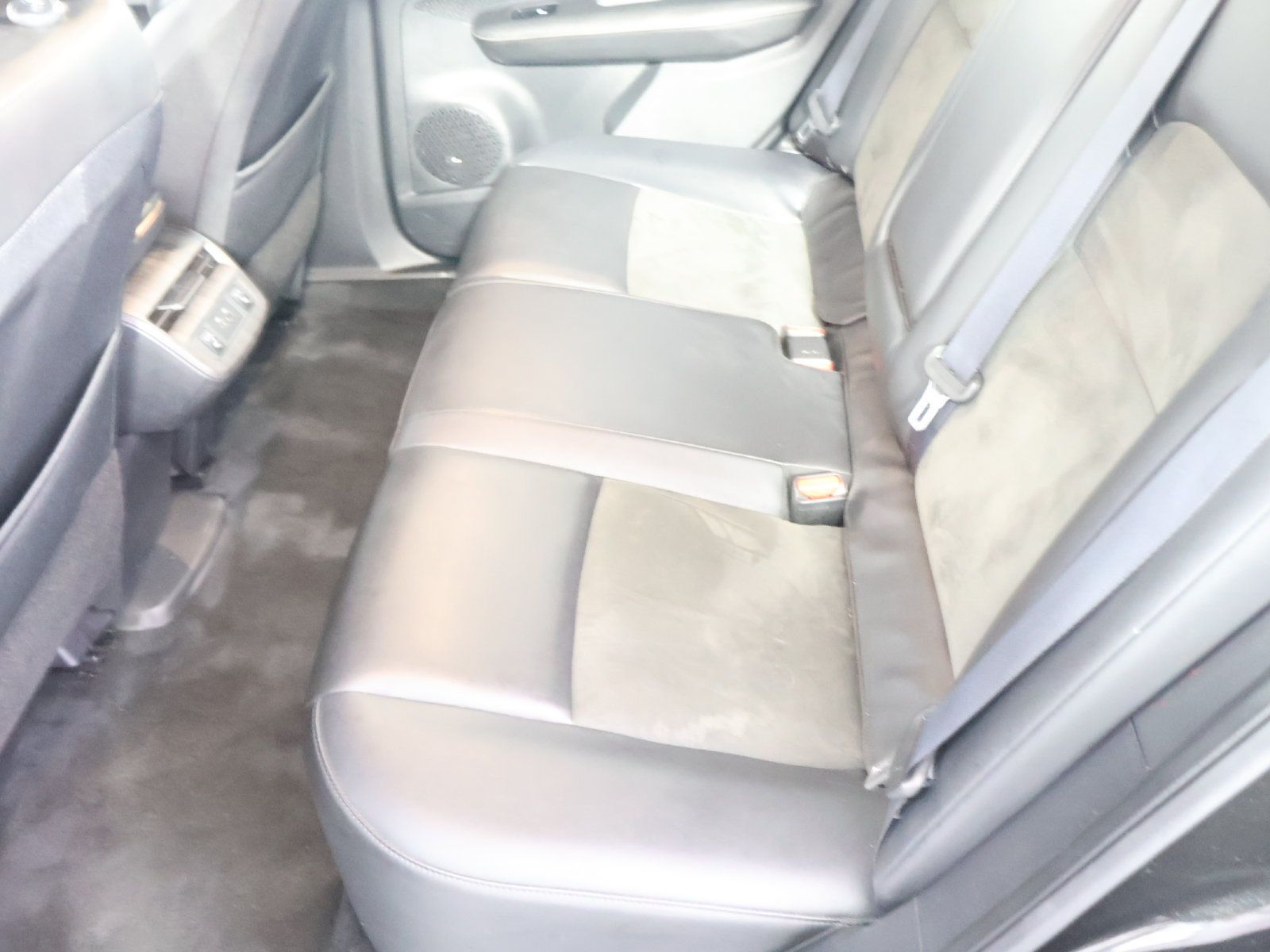 Used 2023 Nissan Ariya AWD image 46