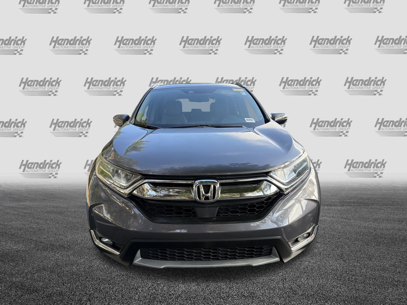 Used 2018 Honda CR-V Touring image 3