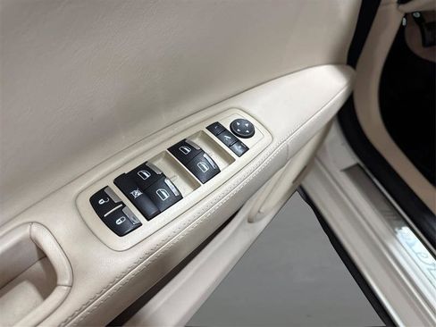Used 2017 Maserati Ghibli S Q4 AWD/4WD image 28