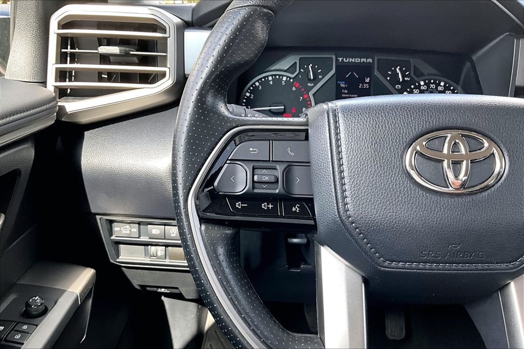 Used 2023 Toyota Tundra SR5 w/ SR5 Convenience Package AWD/4WD image 14