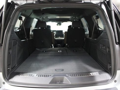 New 2026 GMC Yukon XL Denali Ultimate AWD/4WD image 16
