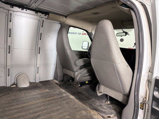Used 2020 GMC Savana 2500 w/ Driver Convenience Package RWD image 35