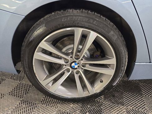 Used 2013 BMW 335i xDrive Sedan AWD/4WD image 13