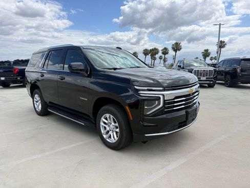 Used 2025 Chevrolet Tahoe LT AWD/4WD image 4