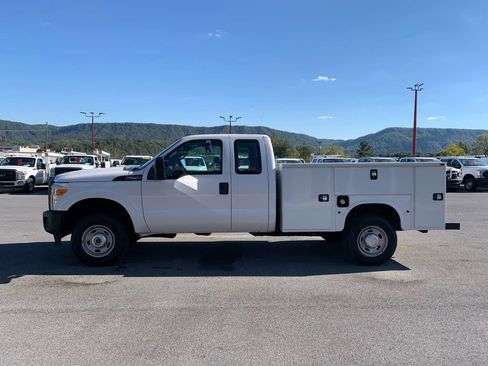 Used 2015 Ford F250 XL image 5