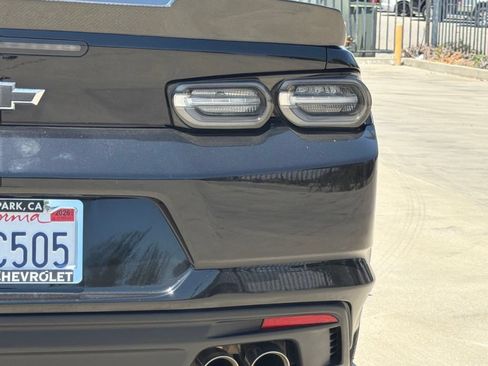 Used 2021 Chevrolet Camaro LT w/ RS Package RWD image 15