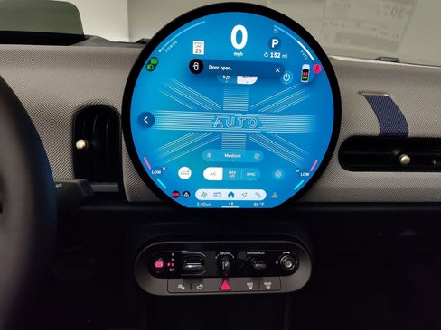 New 2026 MINI Cooper S image 18