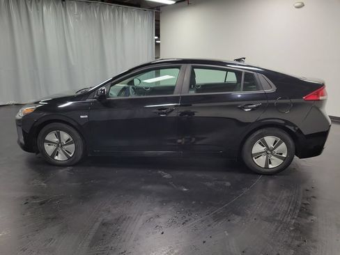Used 2020 Hyundai Ioniq Blue FWD image 6