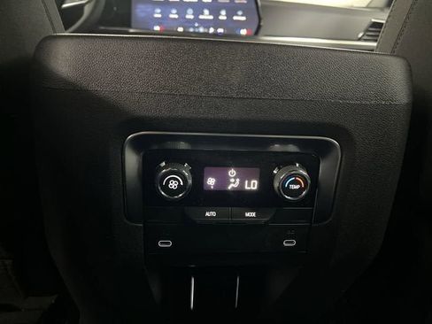 New 2026 Chevrolet Tahoe LS w/ LS Custom Edition AWD/4WD image 21