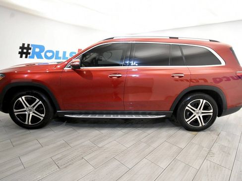 Used 2021 Mercedes-Benz GLS 450 4MATIC image 2