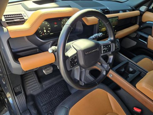 Used 2023 Land Rover Defender 130 X AWD/4WD image 20