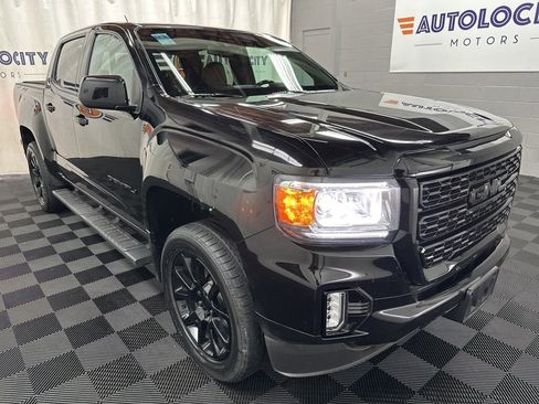 Used 2022 GMC Canyon Denali w/ Denali Black Edition Package image 2