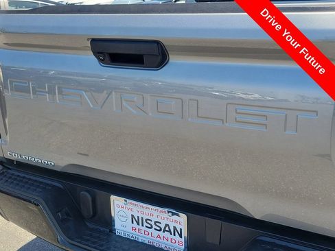 Used 2023 Chevrolet Colorado W/T RWD image 27