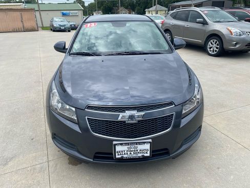 Used 2013 Chevrolet Cruze LT FWD image 3