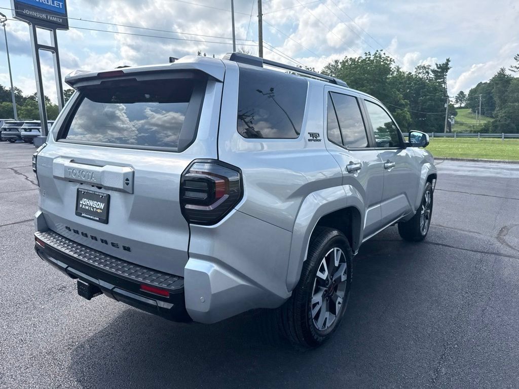 Used 2025 Toyota 4Runner TRD Sport Premium AWD/4WD image 10