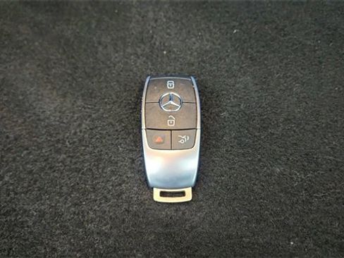 Used 2021 Mercedes-Benz CLA 250 image 64