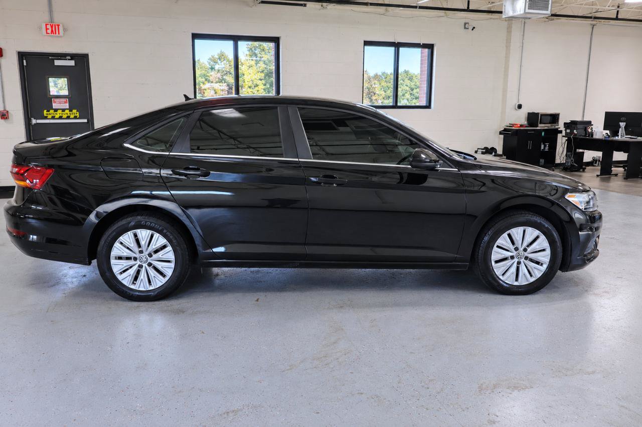 Used 2019 Volkswagen Jetta S w/ Driver Assistance Package FWD image 10