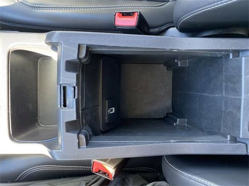 Used 2019 Ford Escape SEL image 23