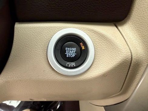 Used 2017 RAM 2500 Laramie w/ Convenience Group image 44