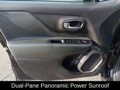 Used 2022 Jeep Renegade Limited w/ Sun, Sound & Wheels Group image 12