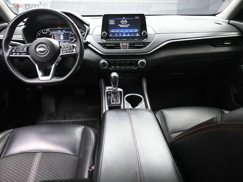 Used 2023 Nissan Altima 2.5 SR image 9