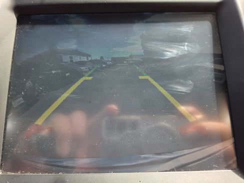 Used 2011 Chrysler 300 Limited RWD image 9