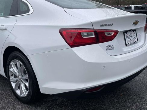 Used 2024 Chevrolet Malibu LT image 12