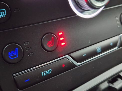 Used 2020 Ford Edge Titanium w/ Equipment Group 301A image 21