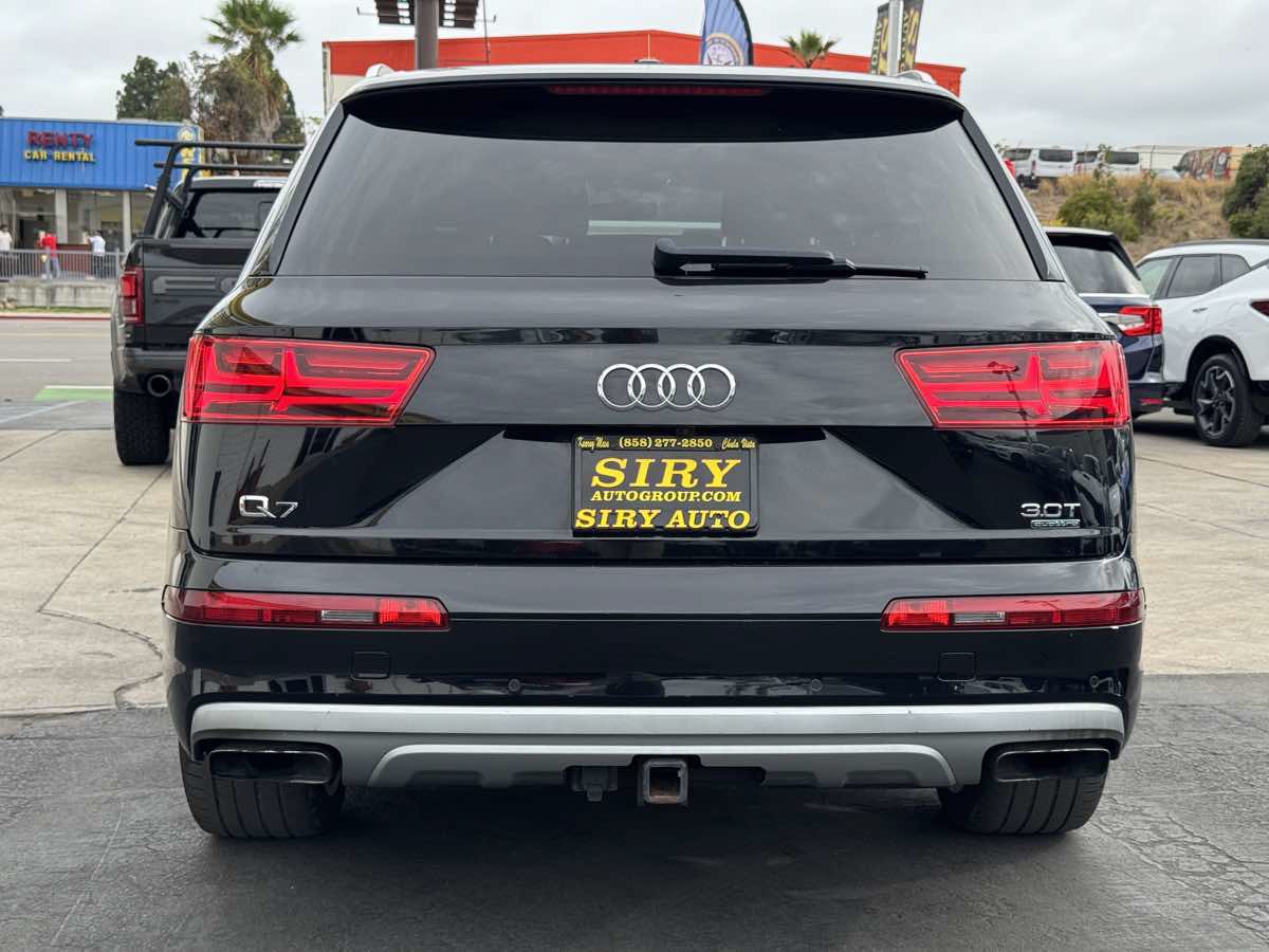 Used 2018 Audi Q7 3.0T Prestige w/ Prestige Package AWD/4WD image 9