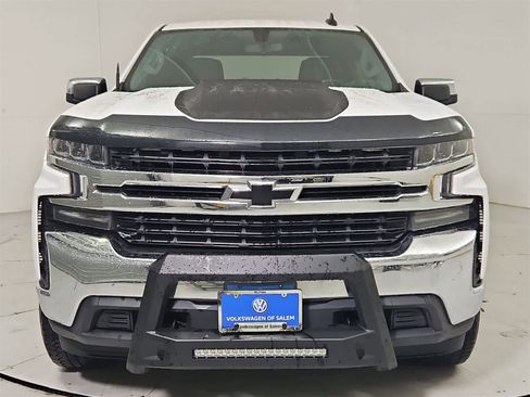 Used 2019 Chevrolet Silverado 1500 LT w/ All-Star Edition image 9