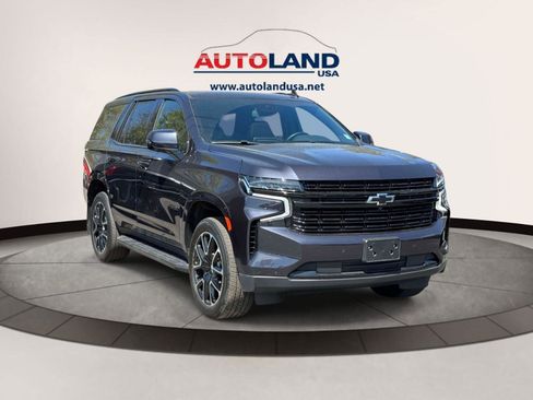 Used 2024 Chevrolet Tahoe RST w/ Luxury Package AWD/4WD image 2