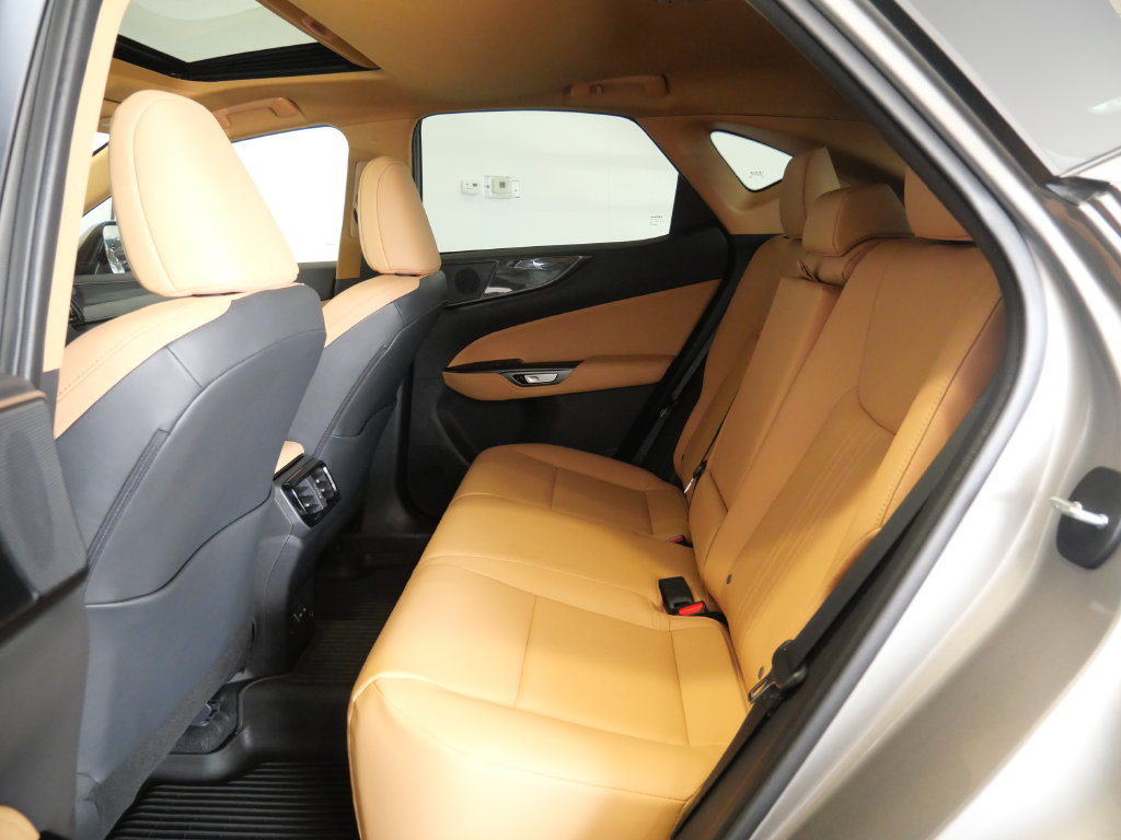 Certified 2025 Lexus NX 350 AWD w/ Accessory Package (2T) image 28