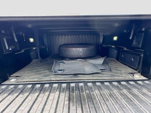 Used 2024 Toyota Tacoma TRD Sport w/ TRD Sport Upgrade Package AWD/4WD image 26