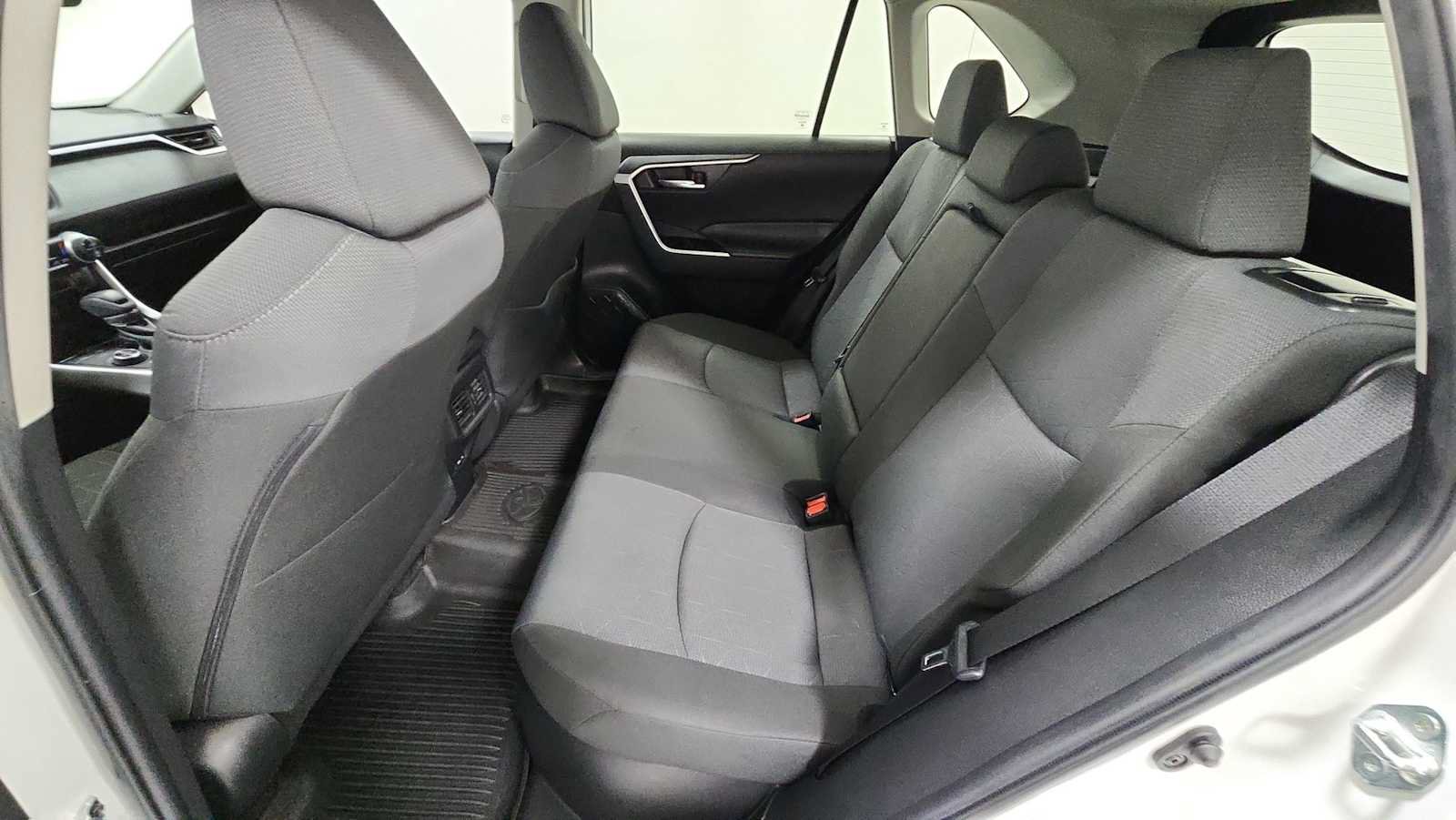 Certified 2024 Toyota RAV4 XLE AWD/4WD image 24