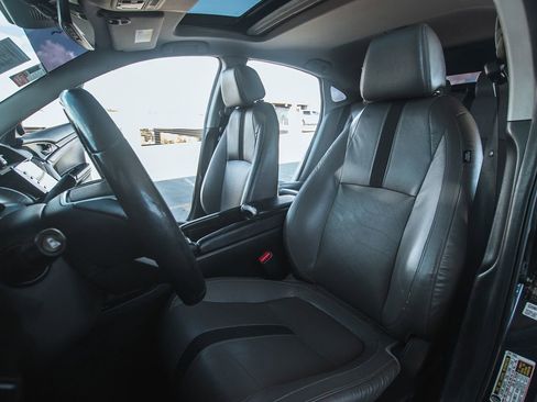 Used 2019 Honda Civic EX-L image 11