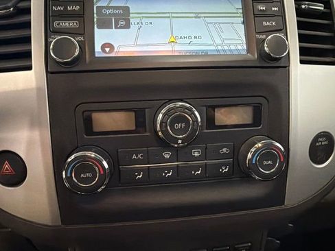 Used 2016 Nissan Frontier PRO-4X w/ Pro-4x Luxury Package AWD/4WD image 22
