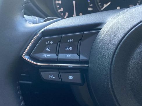 Used 2022 MAZDA CX-5 AWD 2.5 S w/ Premium Package image 18