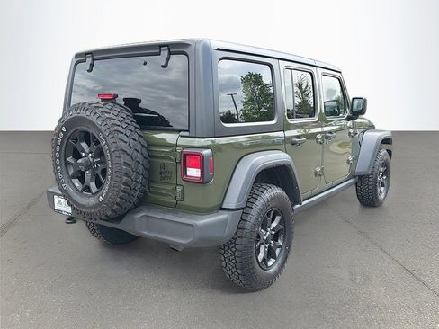 Used 2022 Jeep Wrangler Unlimited Sport AWD/4WD image 4