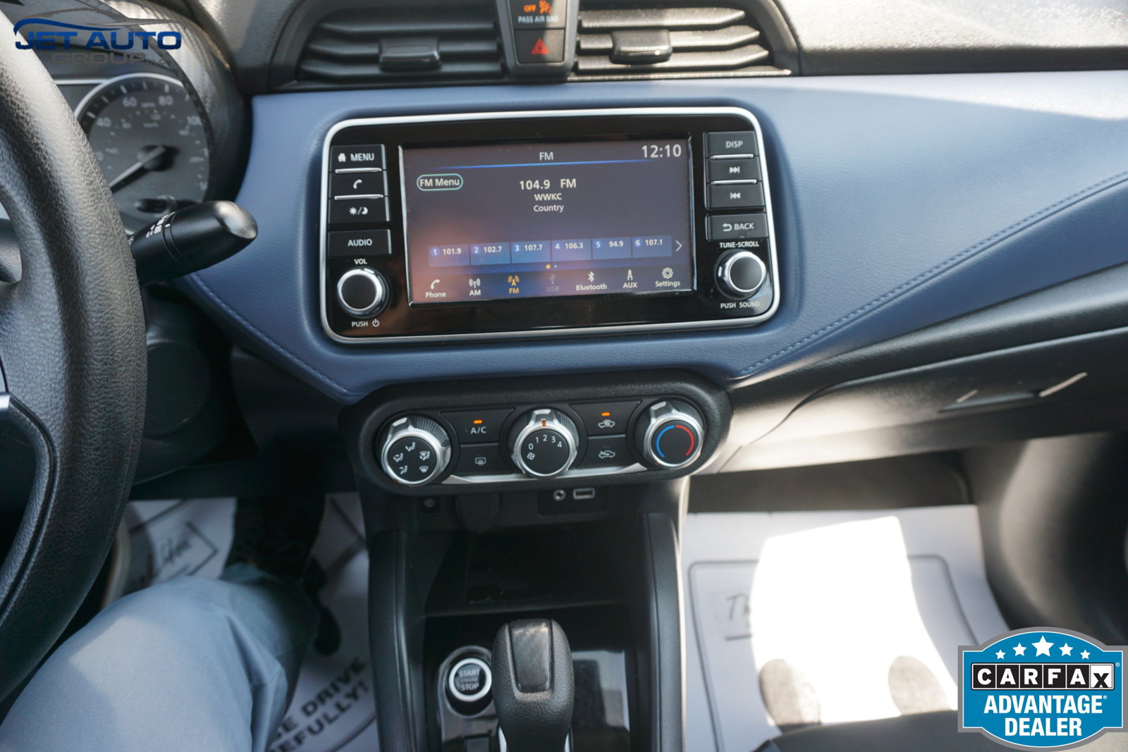 Used 2024 Nissan Versa SV FWD image 27