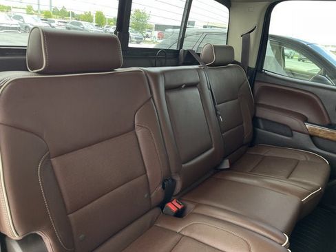 Used 2014 Chevrolet Silverado 1500 High Country w/ High Country Premium Package AWD/4WD image 28