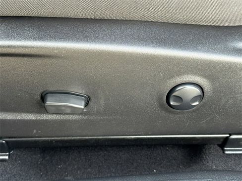 Used 2023 Dodge Challenger R/T w/ Blacktop Package image 20