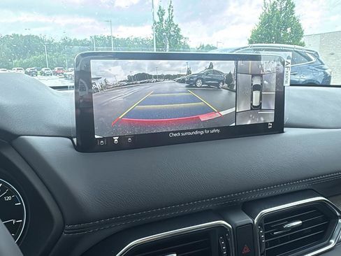 New 2025 MAZDA CX-5 Signature image 28