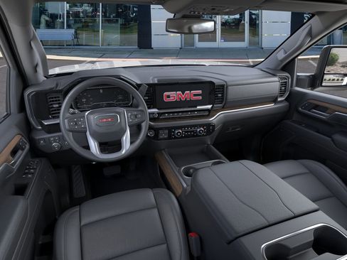 Used 2025 GMC Sierra 2500 SLT w/ SLT Convenience Package image 17