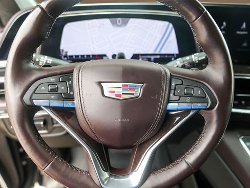 Used 2022 Cadillac Escalade Sport Platinum w/ LPO, ONYX Package AWD/4WD image 12