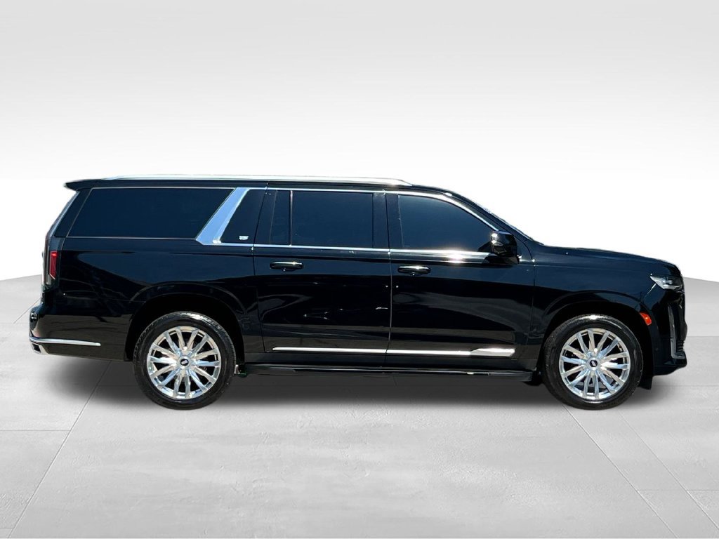 Used 2022 Cadillac Escalade ESV Premium Luxury RWD image 4