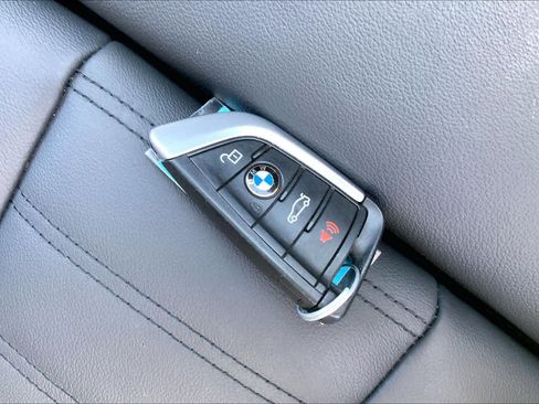 Used 2019 BMW X3 sDrive30i w/ Driving Assistance Package RWD image 14
