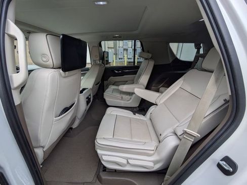 Used 2021 GMC Yukon Denali w/ Denali Ultimate Package image 31