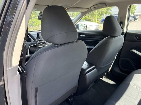 Used 2024 Nissan Altima 2.5 SV FWD image 13