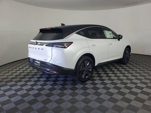 New 2025 Nissan Murano SL w/ Cargo Package AWD/4WD image 4